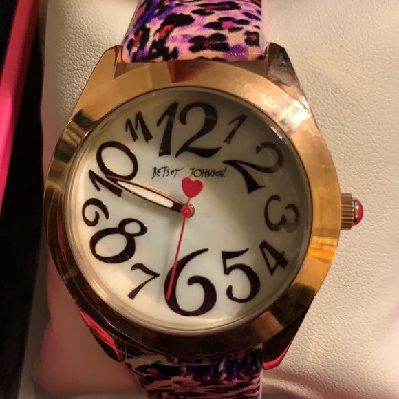 Betsey Johnson pink leopard watch - Picture 9 of 10